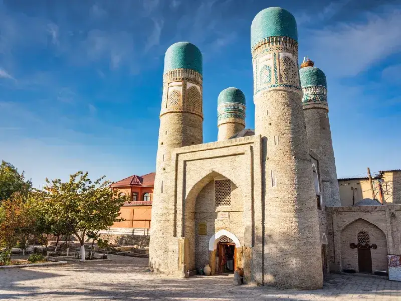 Viaje a Uzbekistán y Valle de Ferganá en 11 días